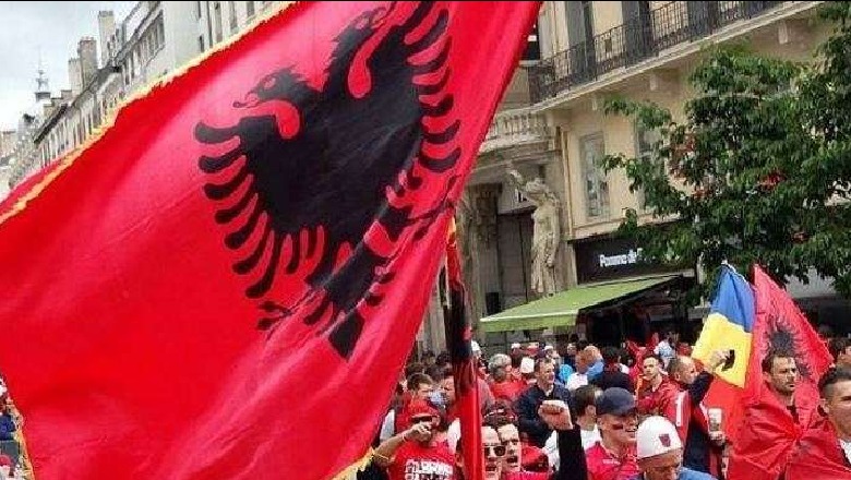 Komuniteti Shqiptar Online për Chat