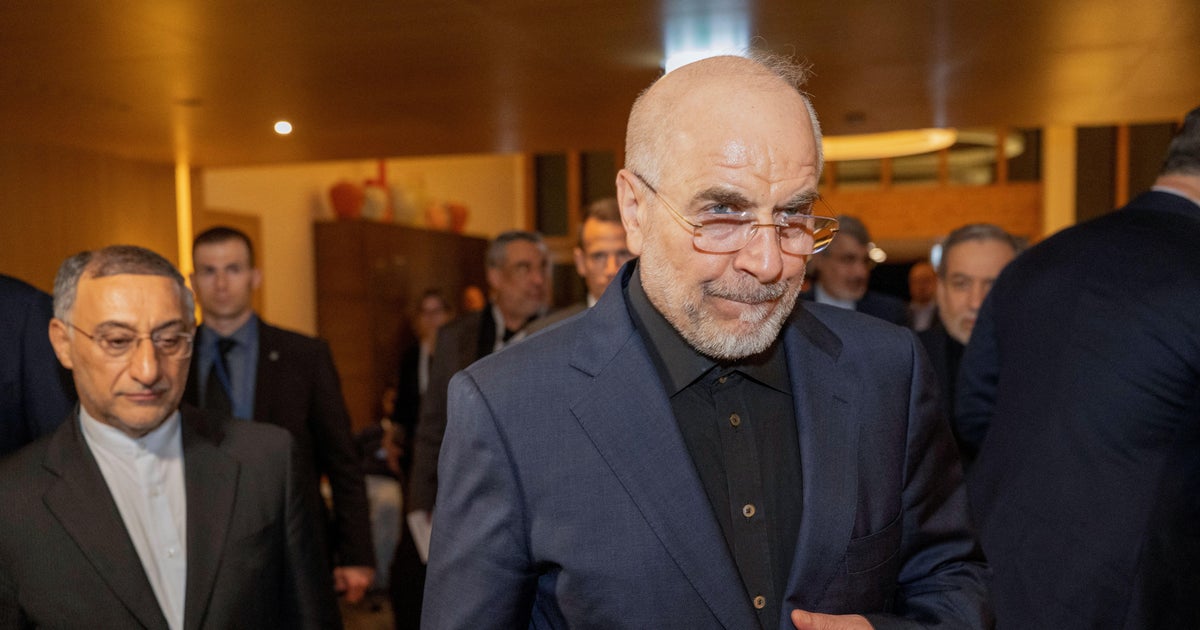 U.S.-Iran Latest: Iran’s top negotiator says country ready for war as peace talks inch along