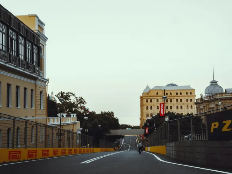 Russell fiton Baku Formula 1 2026